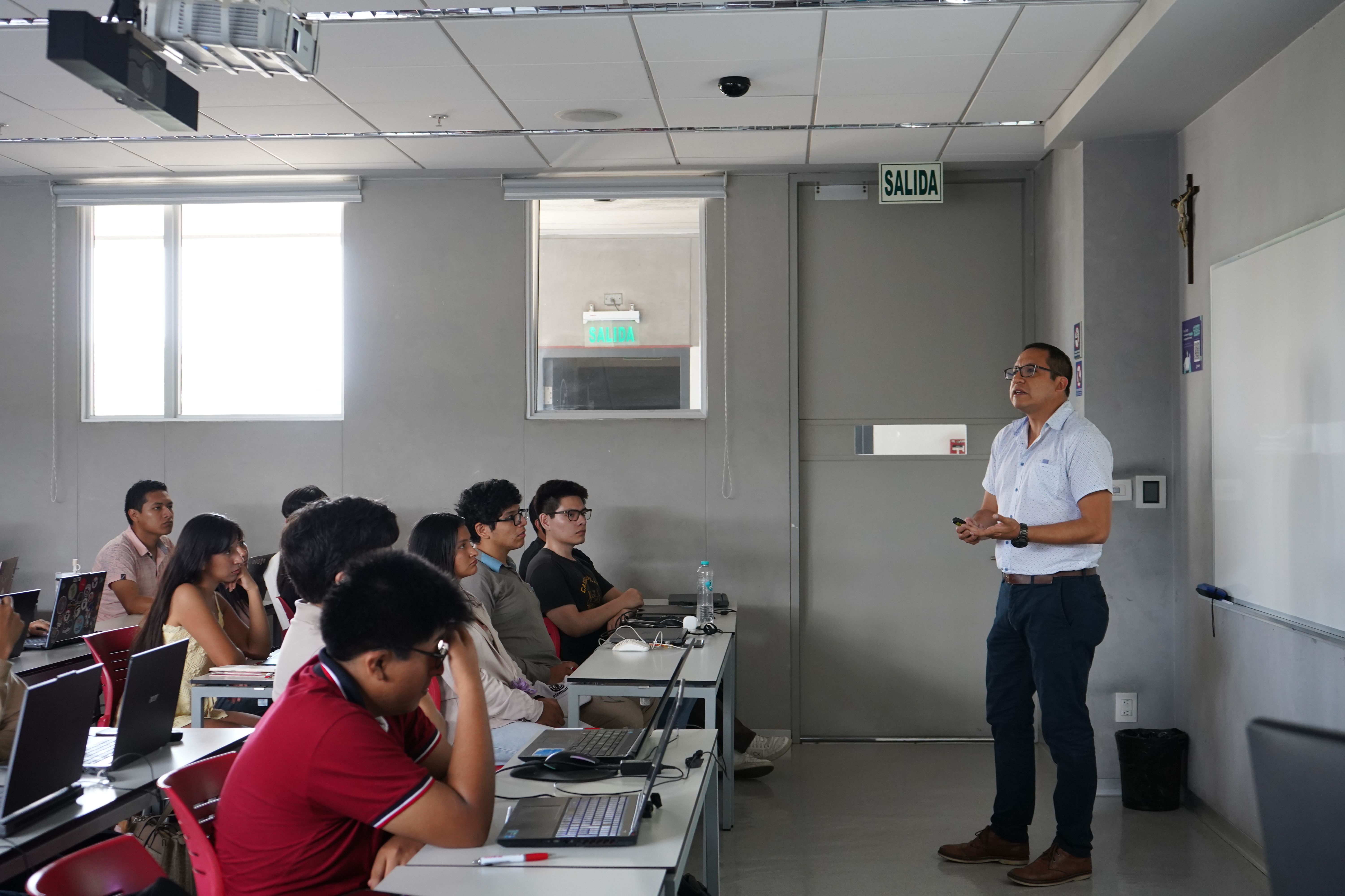 Taller TEDI en universidad